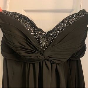 Black strapless dress. Prom Bridesmaid dress. Size 10, NWT. David’s Bridal